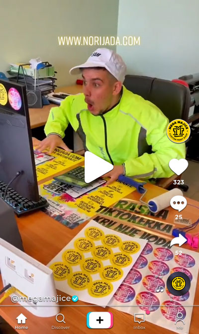 Ivan Tokić prints graduation t-shirts for the first time in his life